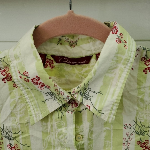 7 Diamonds - Picture 2 of 4